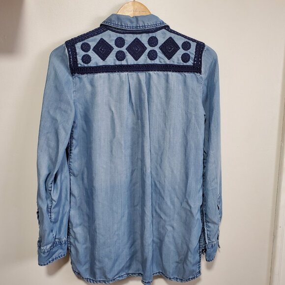 ANTHROPOLOGIE Holding Horses Dakota Chambray Top Shirt Embroidered Western Small - Picture 7 of 11